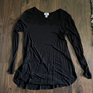 Black. Worn couple times. Small.